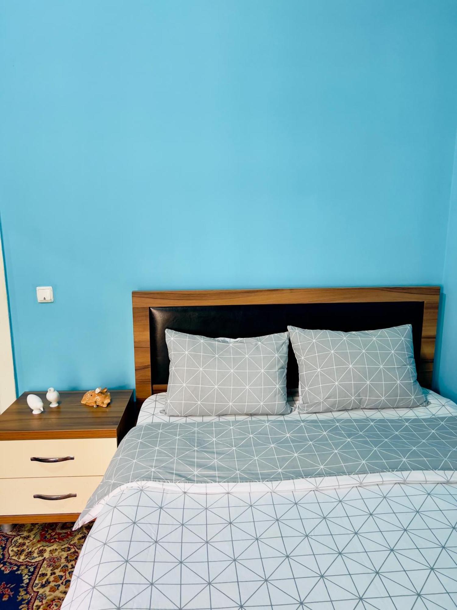 Apartment Maisi Батуми Экстерьер фото